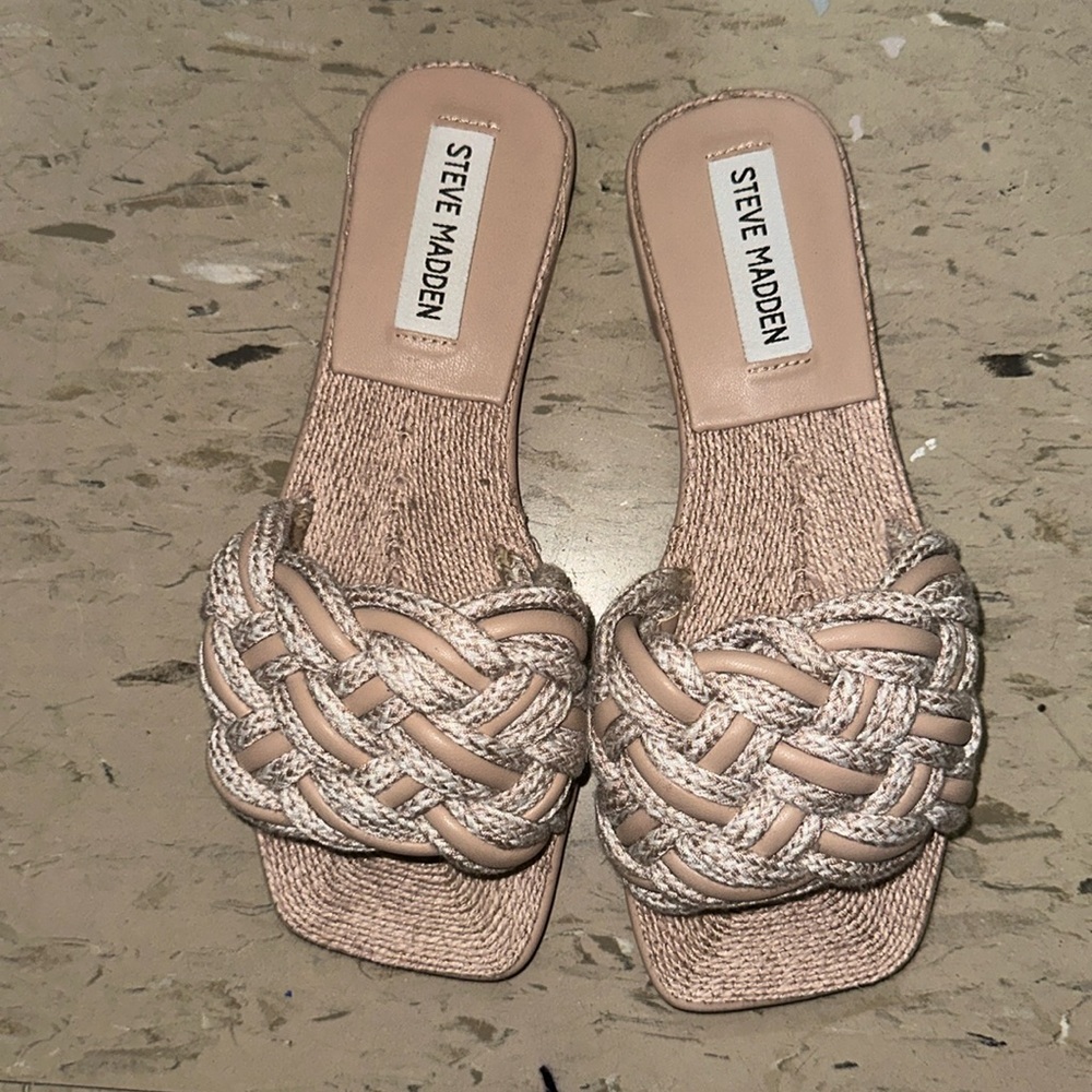 Steve Madden Slides sz 5M